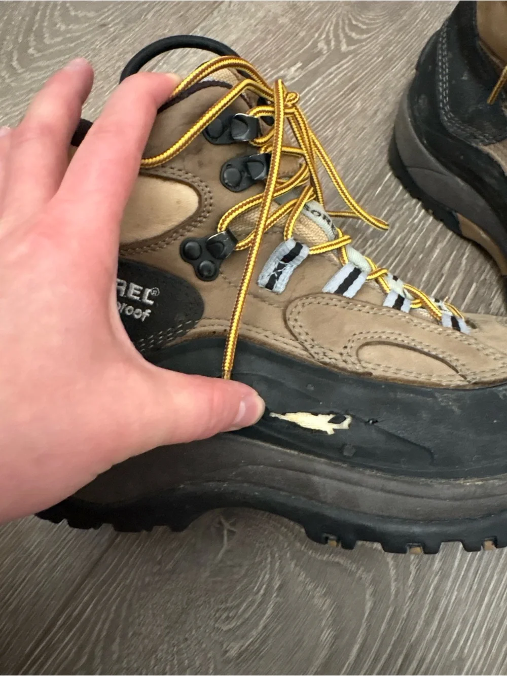 Sorel Men's Tan and Black Waterproof Hiking Boots with Yellow Laces